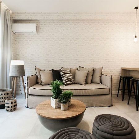 אתונה Designer Apartment - Stroll To The Acropolis מראה חיצוני תמונה