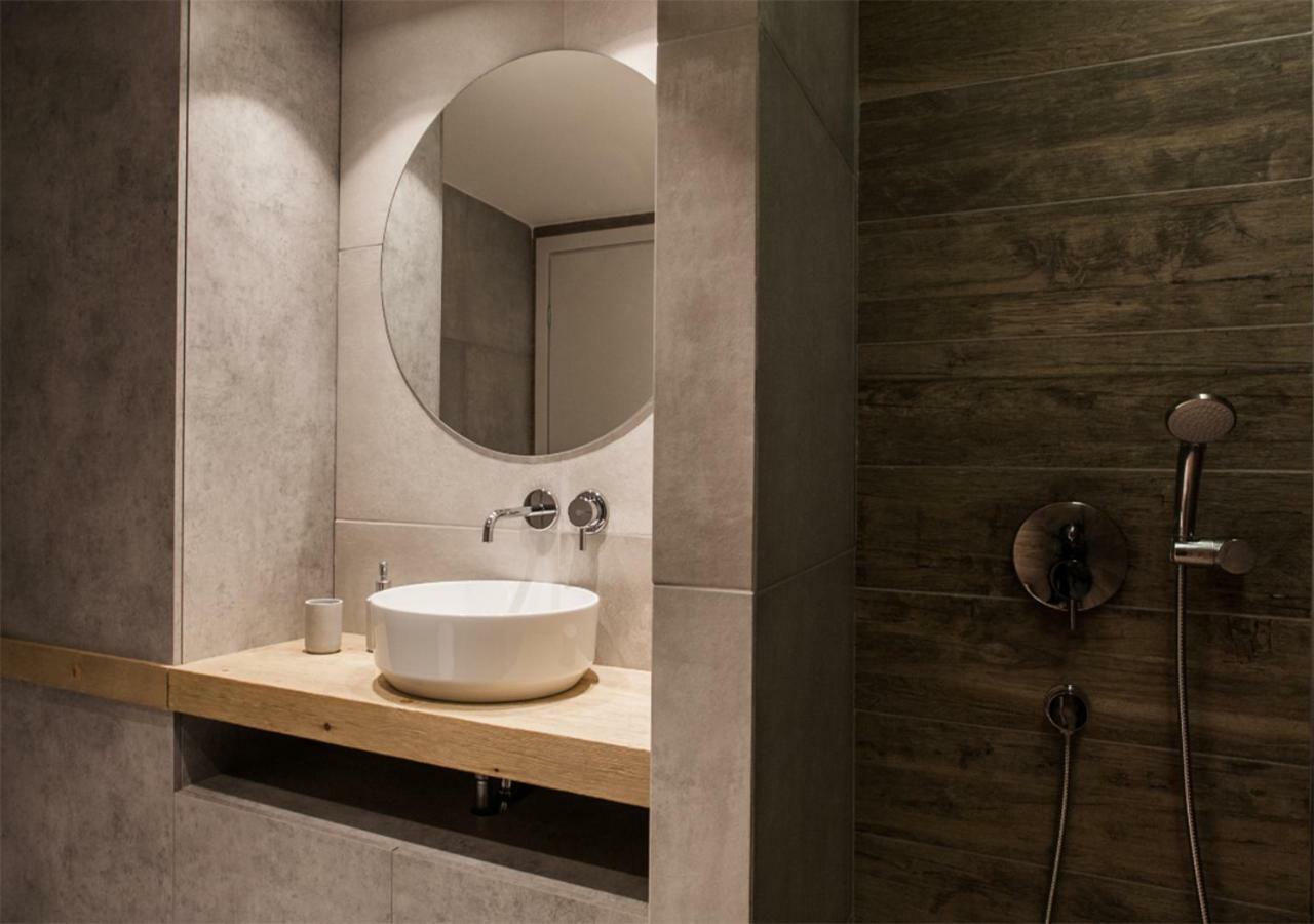 אתונה Designer Apartment - Stroll To The Acropolis מראה חיצוני תמונה